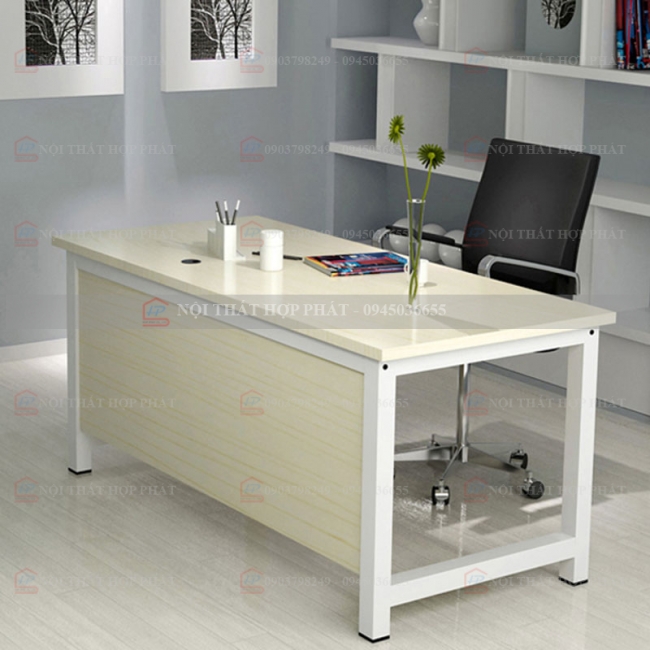 Bàn Làm Việc Chân Sắt BLVCS008 
